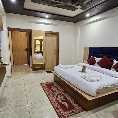 Deluxe Room with Balcony